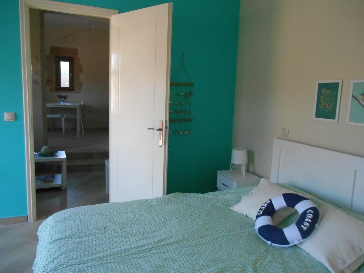 Arapakis Apartment 2 Aegina Exterior photo